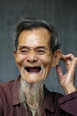 toothlessman.JPG (35.12 KiB) 1966 προβολές toothlessman.JPG