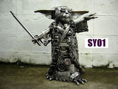 yoda-scrap-metal-sculpture.jpg
