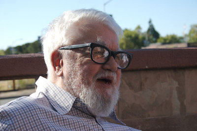 800px-John_McCarthy_Stanford_610x406.jpg